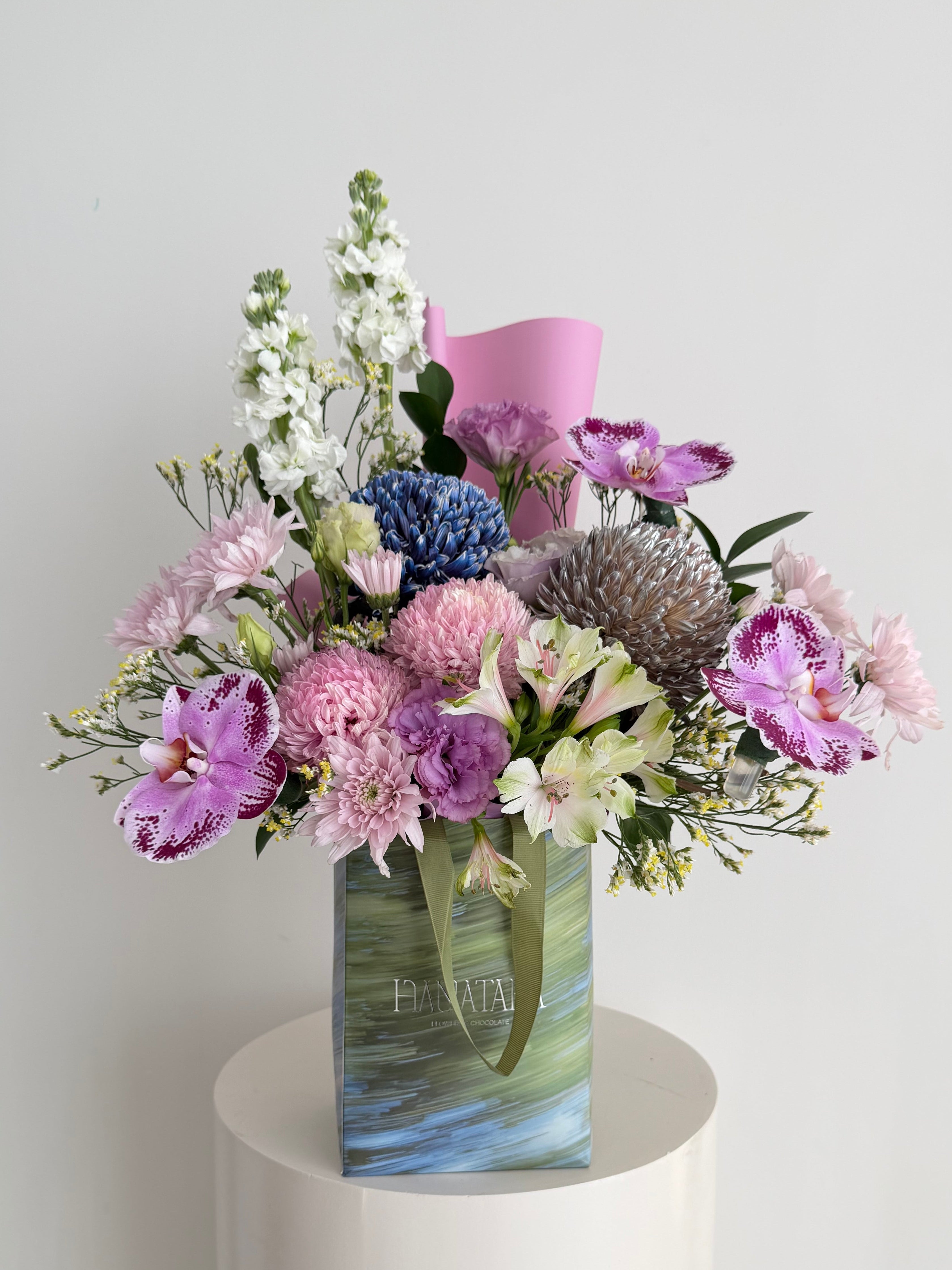 small bag arrangement 15