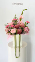 small bag arrangement 26