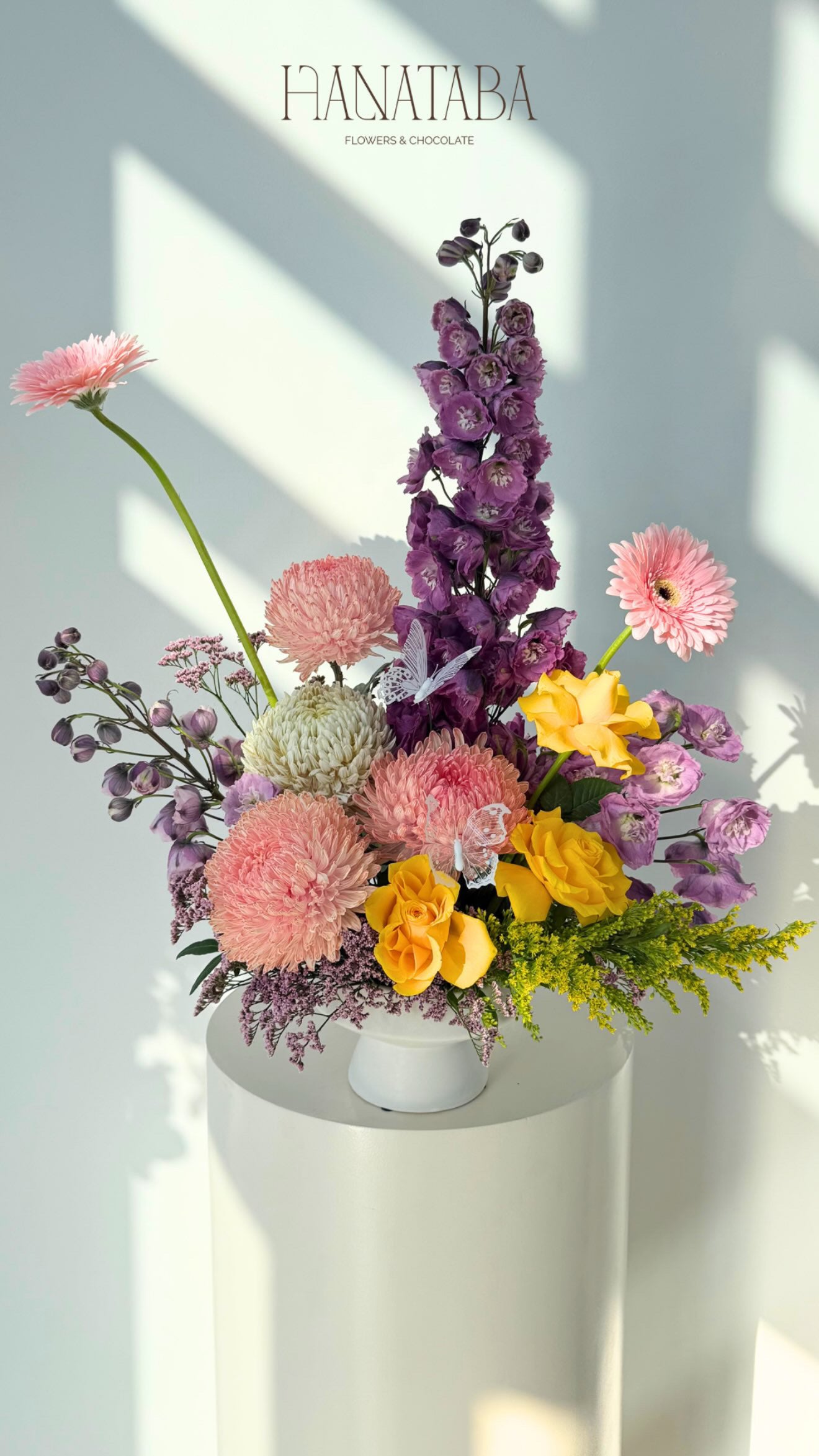 vase arrangement 34